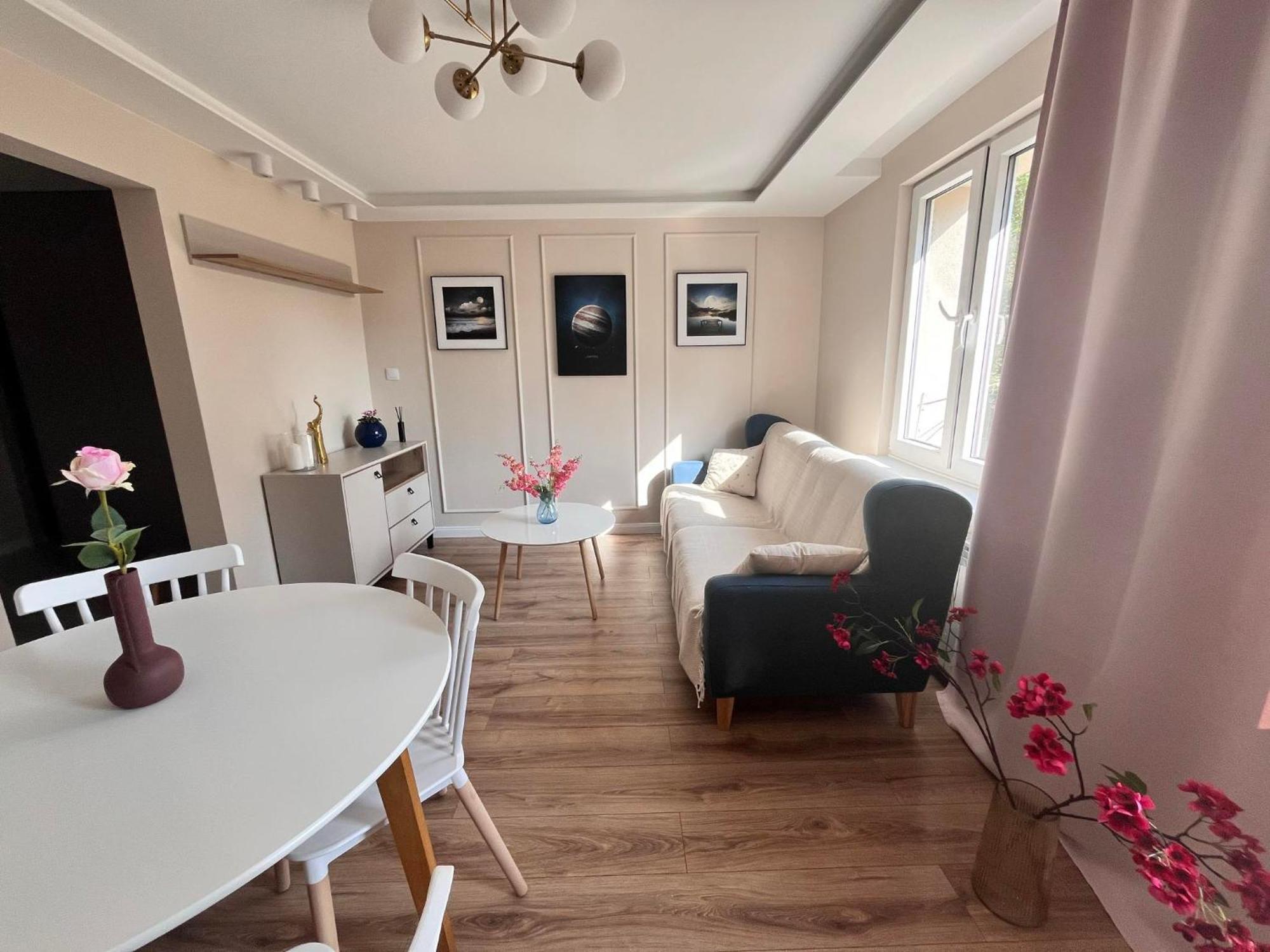Prestige Apartment Bohaterow Warszawy Kielce Ngoại thất bức ảnh