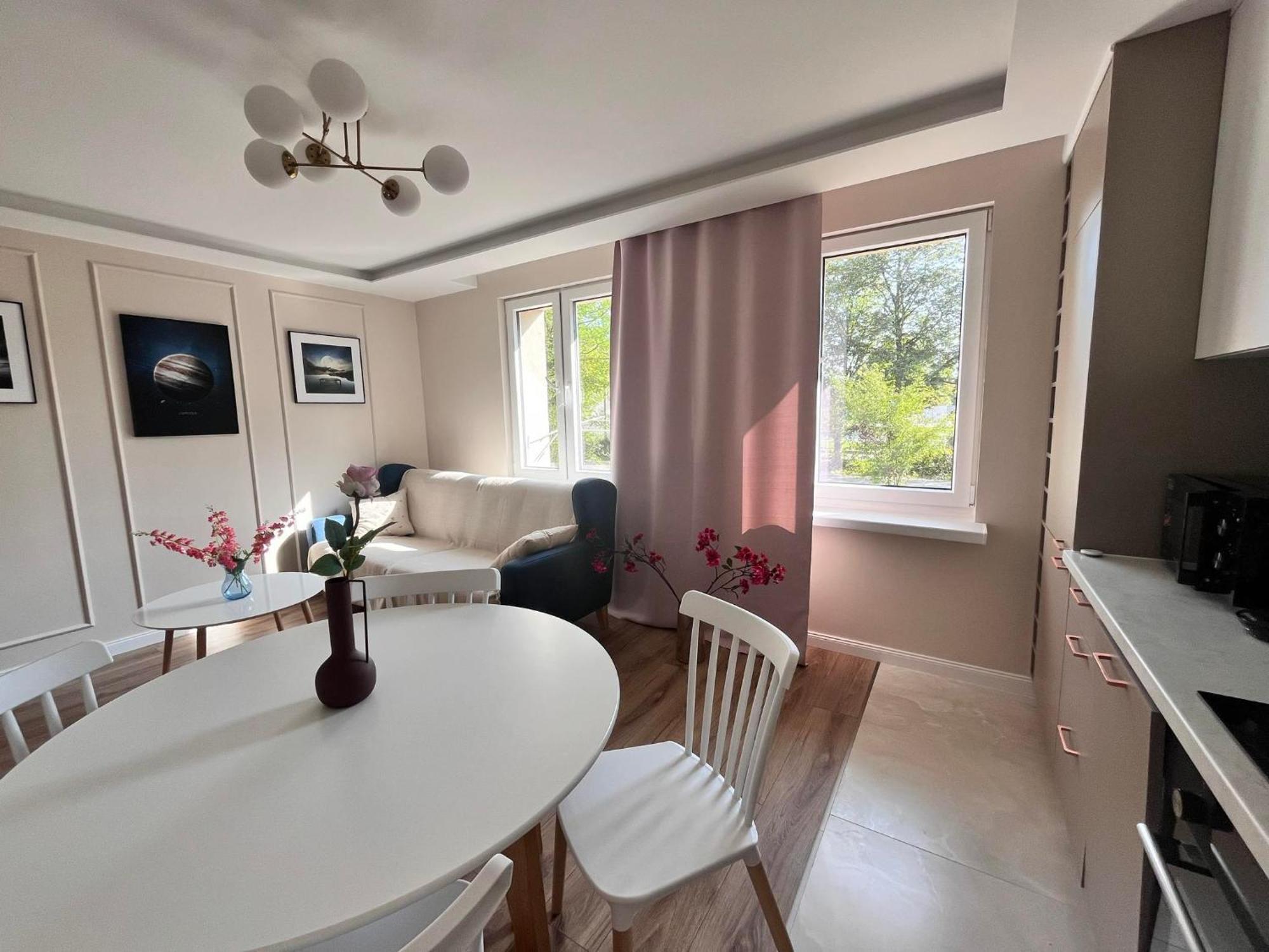 Prestige Apartment Bohaterow Warszawy Kielce Ngoại thất bức ảnh